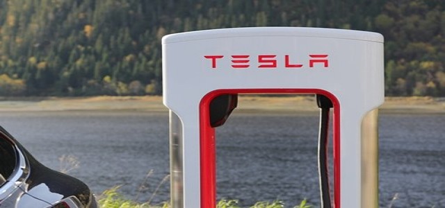 Tesla Inc. rolls out fast electric car charging facility in Berlin